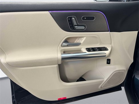 Certified 2022 Mercedes-Benz GLA 250 4MATIC image 14