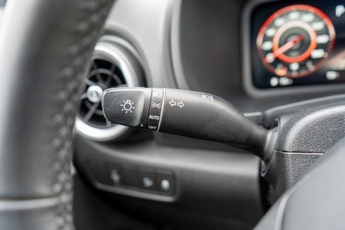 Used 2023 Hyundai Kona Limited image 26