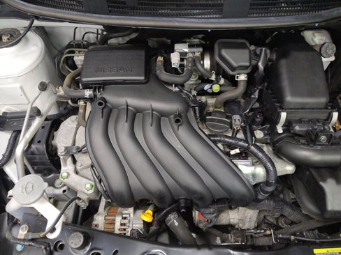 Used 2019 Nissan Versa SV image 30