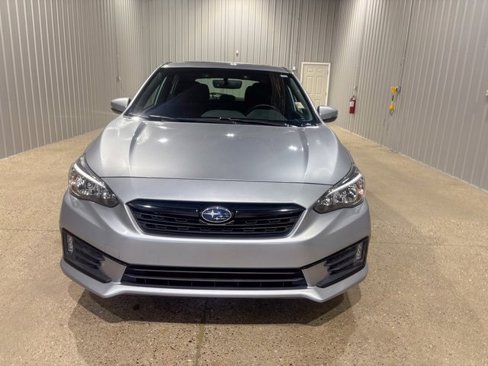 Used 2020 Subaru Impreza 2.0i Sport w/ Popular Package #2 image 3