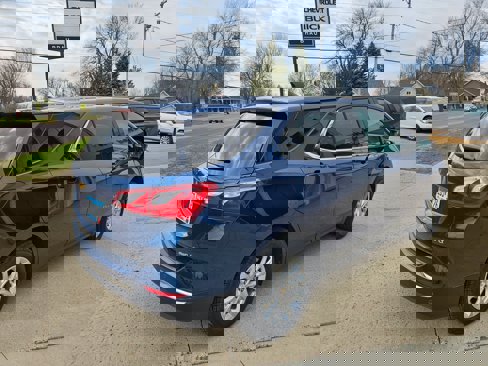 Used 2020 Chevrolet Equinox LT image 4