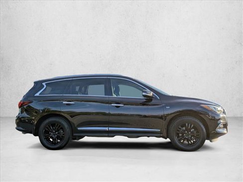 Used 2020 INFINITI QX60 Luxe w/ Essential Package image 4