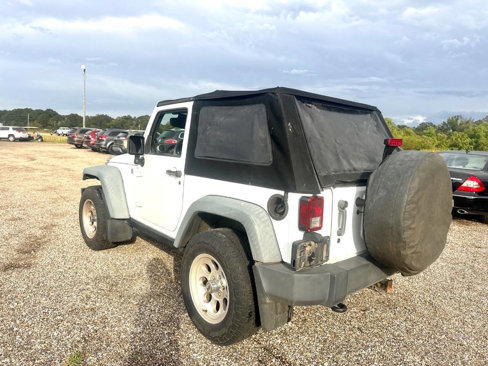 Used 2012 Jeep Wrangler Sport image 11