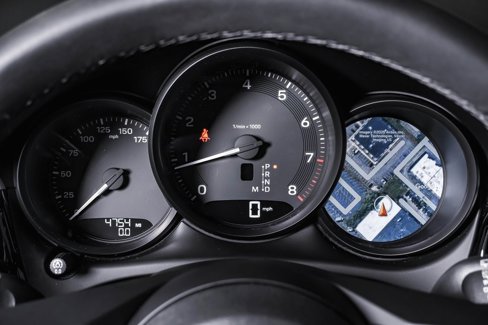 Certified 2025 Porsche Macan image 21