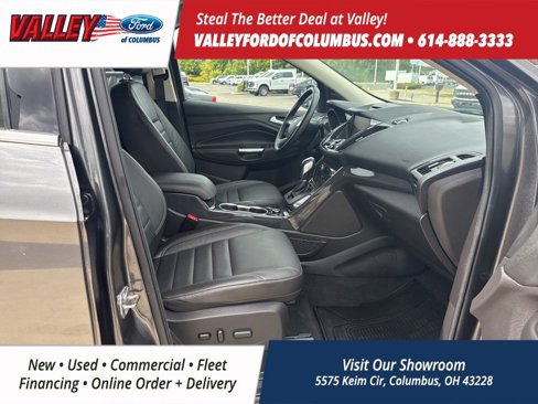 Used 2015 Ford Escape Titanium image 29