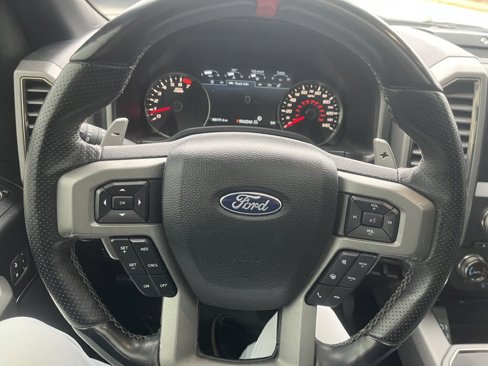 Used 2018 Ford F150 Raptor w/ Equipment Group 802A Luxury image 21