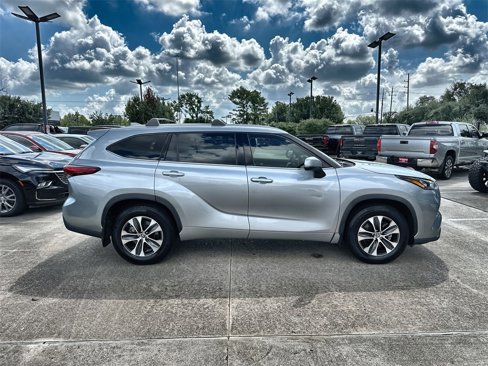 Used 2020 Toyota Highlander XLE image 10