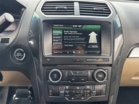 Used 2016 Ford Explorer XLT w/ Equipment Group 202A image 24