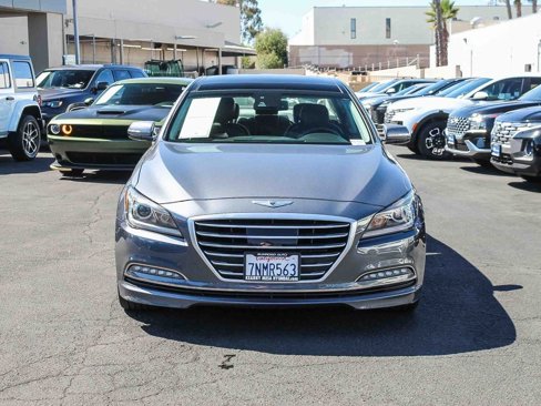 Used 2015 Hyundai Genesis 5.0 image 2