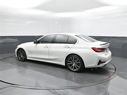 Used 2021 BMW 330i Sedan w/ Premium Package image 5