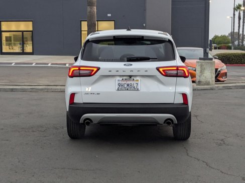 Used 2023 Ford Escape Active image 7