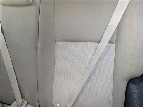 Used 2014 Toyota Corolla LE image 9