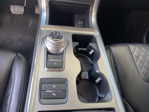 Certified 2023 Ford Edge Titanium image 21