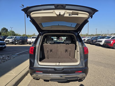 Used 2019 GMC Acadia Denali image 13