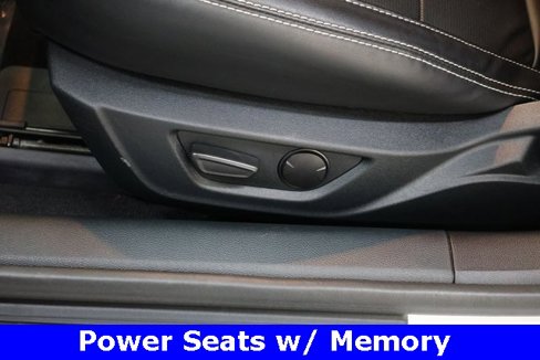 Used 2022 Ford Mustang Shelby GT500 w/ Technology Package image 31
