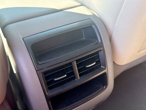 Used 2020 Cadillac XT5 Premium Luxury image 27