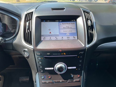 Used 2019 Ford Edge Titanium w/ Equipment Group 301A image 7