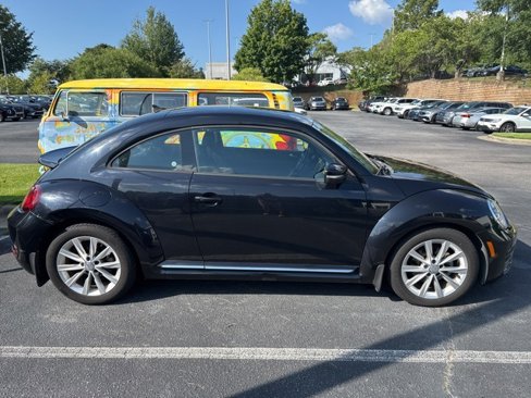 Used 2018 Volkswagen Beetle 2.0T S image 13