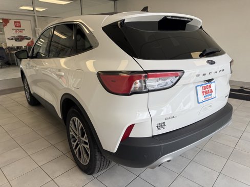 Used 2022 Ford Escape SEL image 32