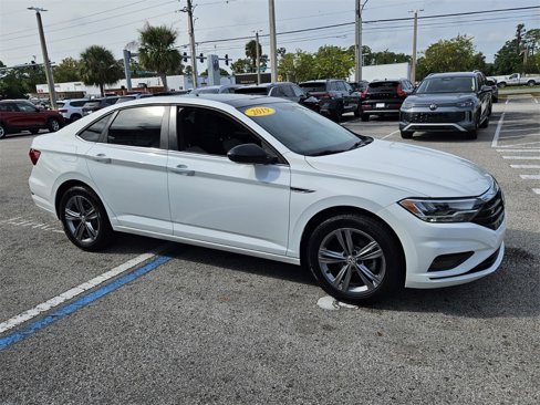 Used 2019 Volkswagen Jetta R-Line w/ R-Line Cold Weather Package image 17