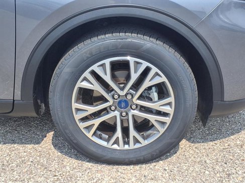 Certified 2022 Ford Escape SEL image 10