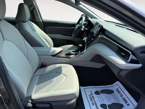 Certified 2024 Toyota Camry SE image 15