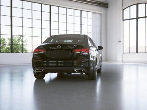 Certified 2022 Mercedes-Benz A 220 4MATIC image 24