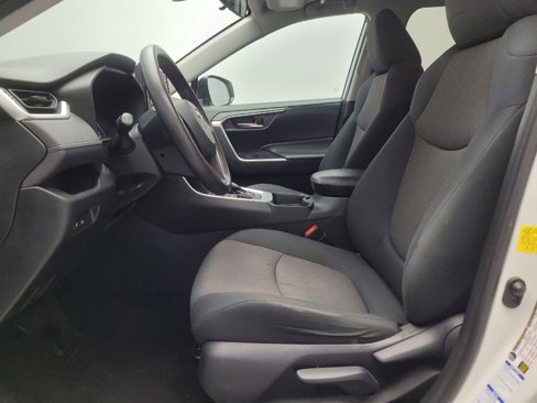 Used 2019 Toyota RAV4 XLE image 17