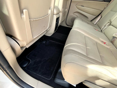 Used 2014 Jeep Grand Cherokee Laredo w/ Quick Order Package 23E image 44