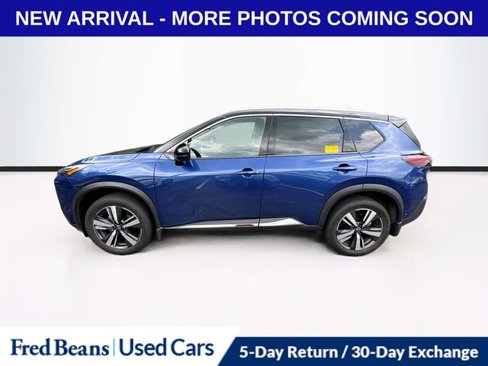 Used 2023 Nissan Rogue Platinum image 4