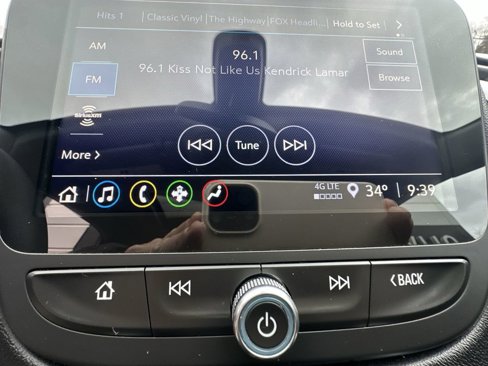 Used 2022 Chevrolet Malibu LT image 14