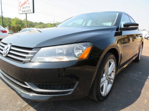 Used 2014 Volkswagen Passat 1.8T SE image 10