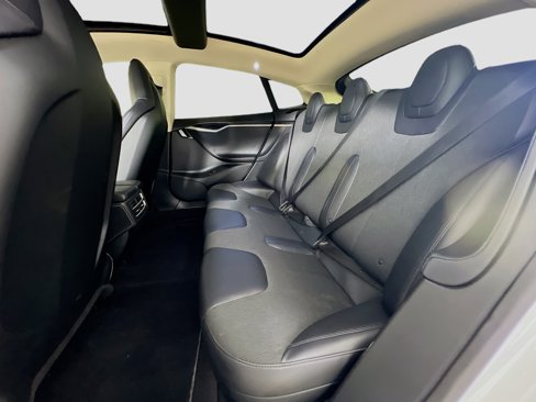 Used 2014 Tesla Model S 60 image 25