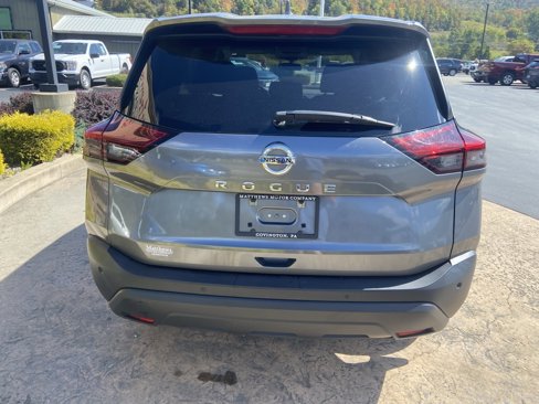 Used 2021 Nissan Rogue S image 6