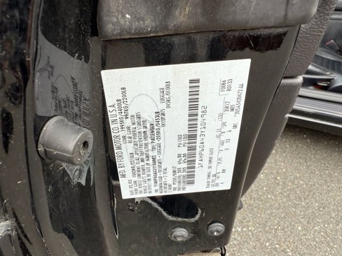 Used 2003 Ford Thunderbird image 23