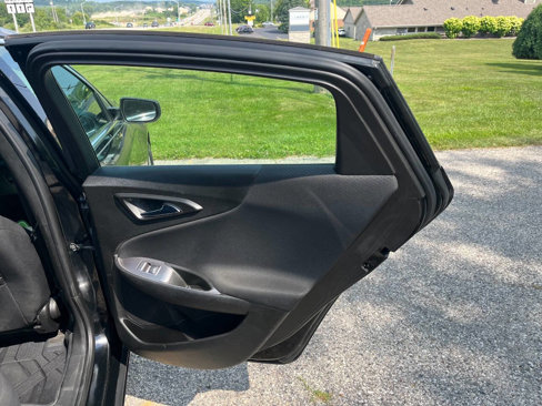 Used 2019 Chevrolet Malibu LS w/ LPO, Convenience Package 1 image 31