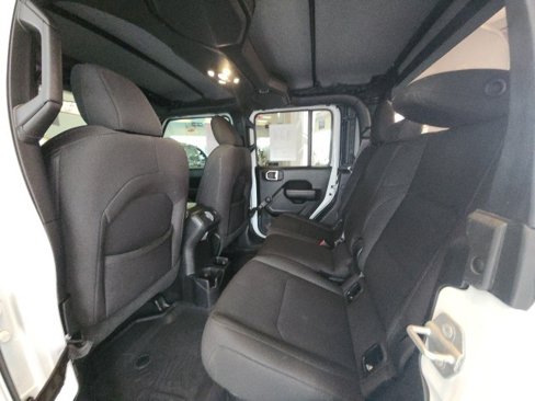 Certified 2022 Jeep Gladiator Sport image 24