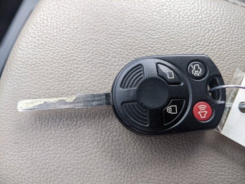 Used 2018 Ford Escape SEL image 37
