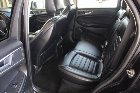 Used 2024 Ford Edge SEL image 17