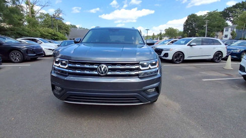 Used 2019 Volkswagen Atlas SE w/ Panoramic Sunroof Package image 3
