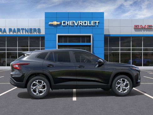 New 2025 Chevrolet Trax LS w/ LS Convenience Package image 5