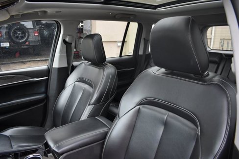 Used 2023 Jeep Grand Cherokee 4WD 4xe image 10