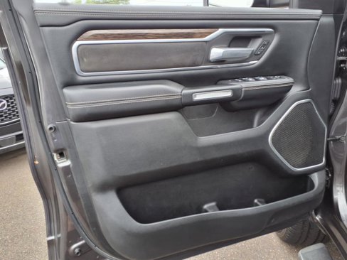 Used 2020 RAM 1500 Laramie image 26