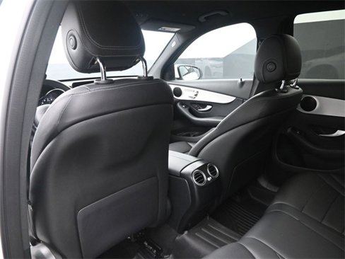 Used 2022 Mercedes-Benz GLC 300 image 16