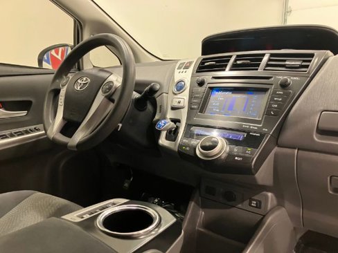 Used 2012 Toyota Prius V Five image 45