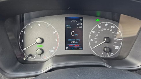 Used 2023 Toyota Corolla Cross SE image 30