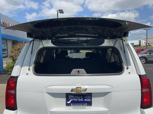 Used 2018 Chevrolet Suburban LT image 11