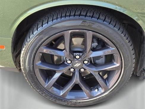 Used 2021 Dodge Challenger SXT w/ Blacktop Package image 9