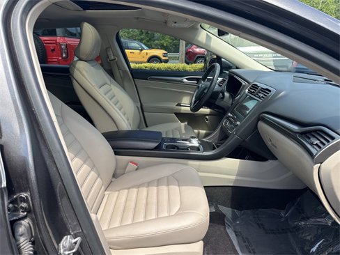 Certified 2019 Ford Fusion SEL image 34