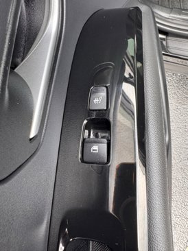 Used 2022 Hyundai Tucson Limited image 16